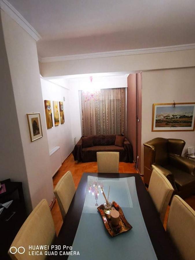 Annadel Flat Apartment Athena Bagian luar foto